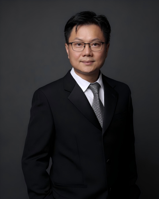 栢展輝